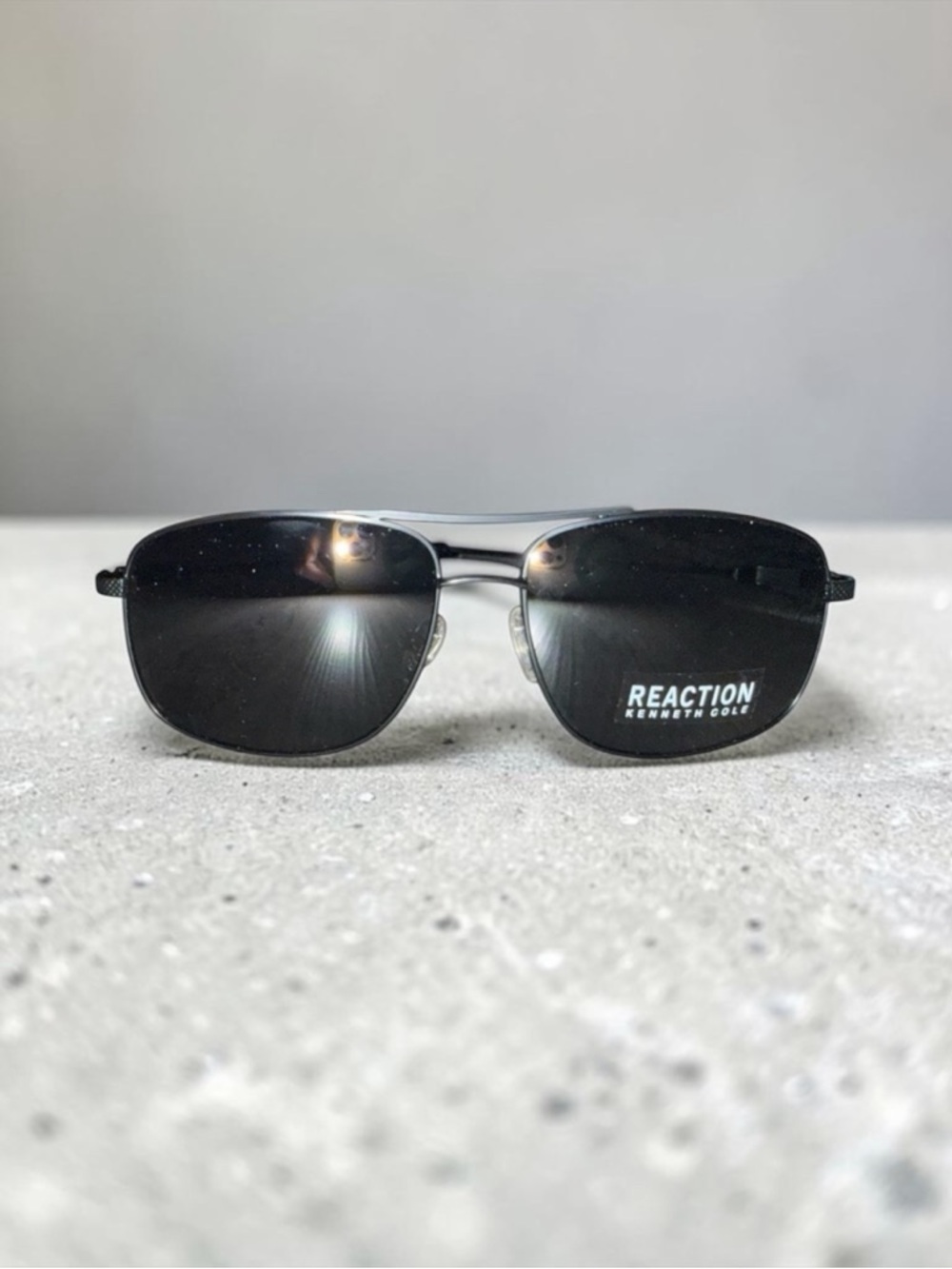 Kenneth Cole Reaction NWT Black Sunglasses